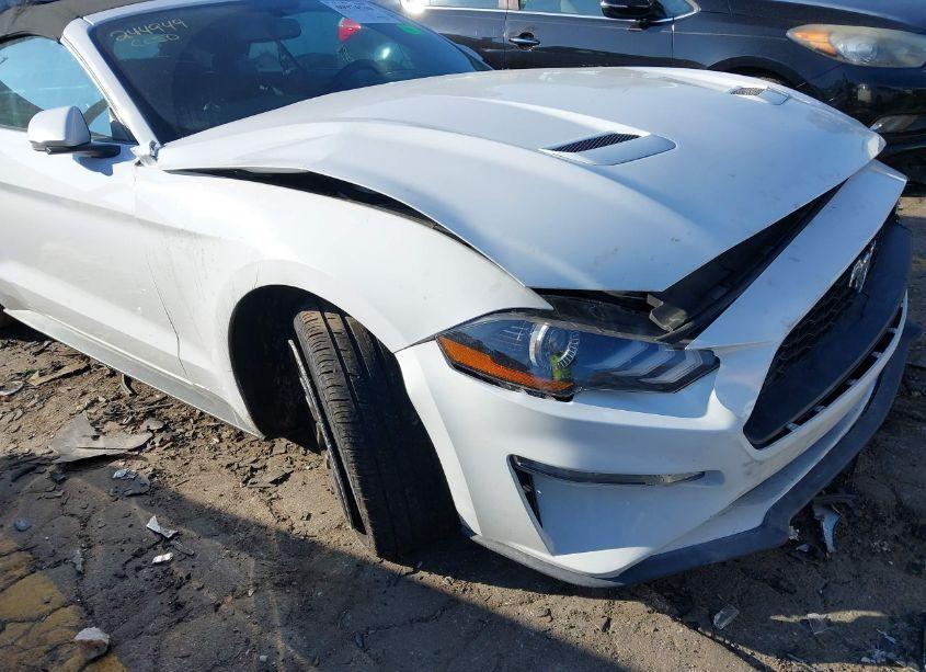 Photo 17 of 2020 Ford Mustang ECOBOOST PREMIUM (VIN 1FATP8UHXL5112583)