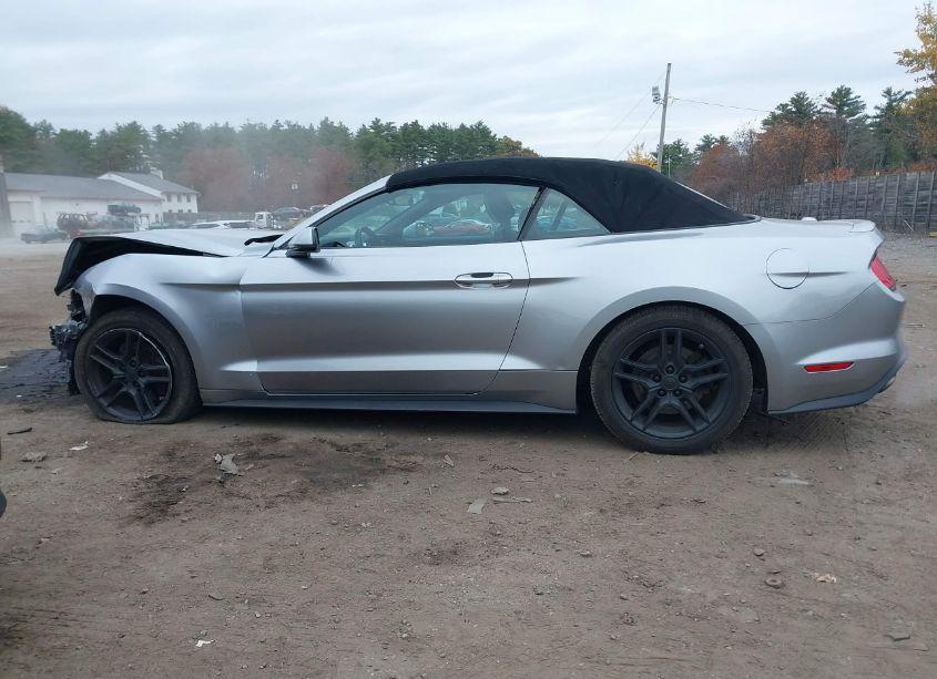 Photo 15 of 2020 Ford Mustang ECOBOOST PREMIUM (VIN 1FATP8UHXL5125804)