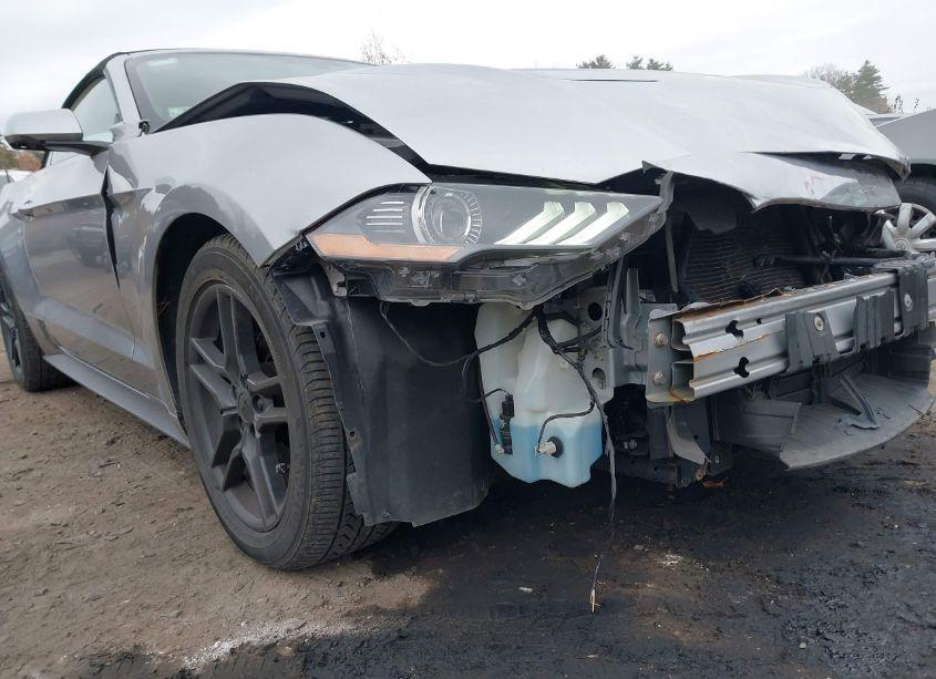 Photo 21 of 2020 Ford Mustang ECOBOOST PREMIUM (VIN 1FATP8UHXL5125804)