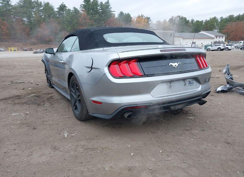 Photo 3 of 2020 Ford Mustang ECOBOOST PREMIUM (VIN 1FATP8UHXL5125804)