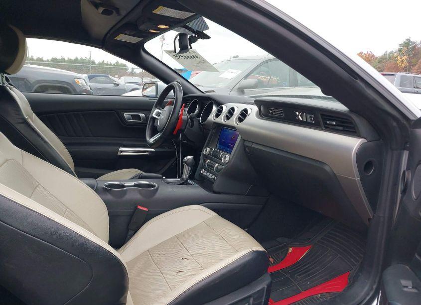 Photo 5 of 2020 Ford Mustang ECOBOOST PREMIUM (VIN 1FATP8UHXL5125804)