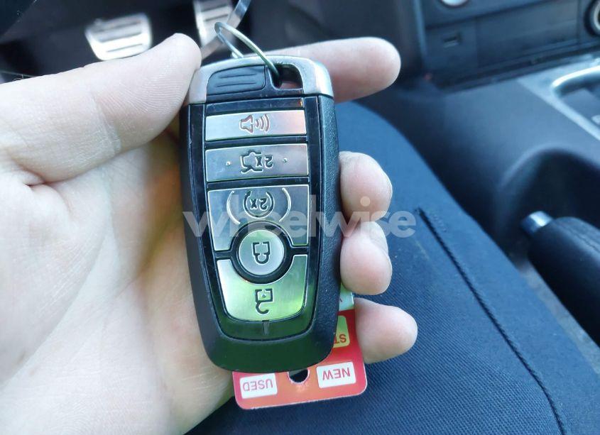 Photo 11 of 2021 Ford Mustang ECOBOOST PREMIUM (VIN 1FATP8UHXM5109894)