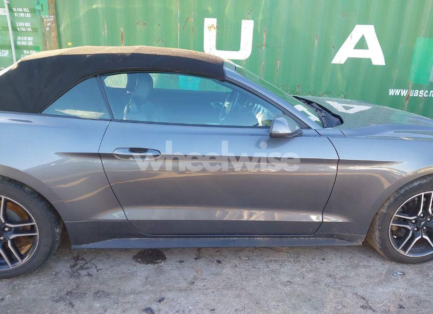 Photo 13 of 2021 Ford Mustang ECOBOOST PREMIUM (VIN 1FATP8UHXM5109894)