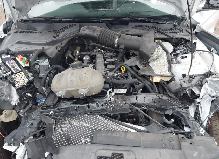 Photo 8 of 2022 Ford Mustang ECOBOOST PREMIUM (VIN 1FATP8UHXN5101358)