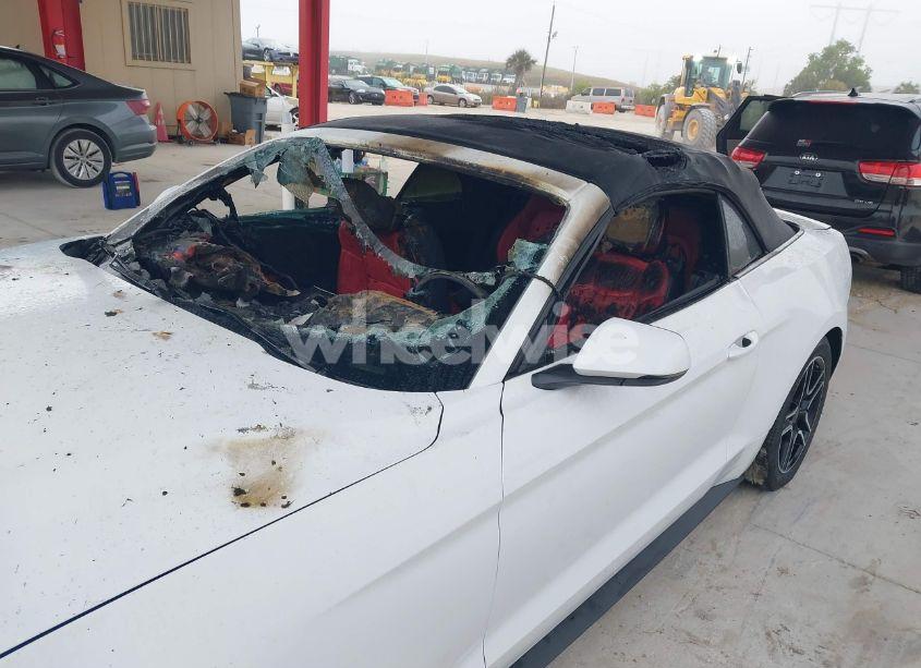 Photo 6 of 2022 Ford Mustang ECOBOOST PREMIUM (VIN 1FATP8UHXN5140693)