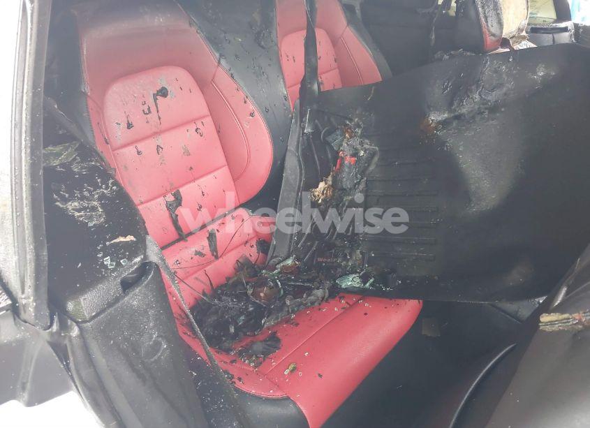 Photo 8 of 2022 Ford Mustang ECOBOOST PREMIUM (VIN 1FATP8UHXN5140693)