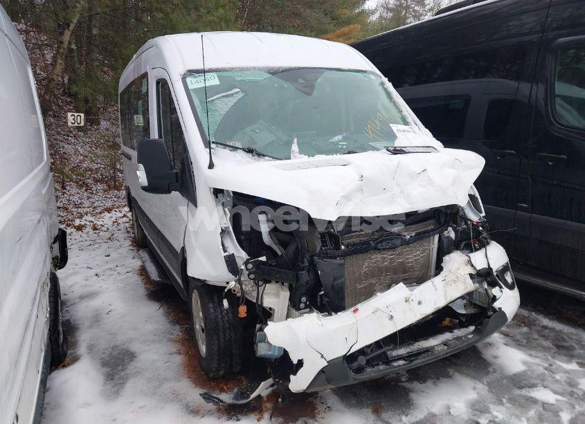 2022 Ford Transit-350 PASSENGER VAN XLT (VIN 1FBAX2C88NKA79625) main photo