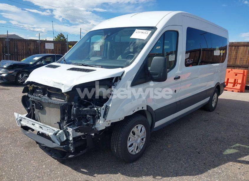 Photo 2 of 2016 Ford Transit-350 XLT (VIN 1FBAX2CG1GKB24186)