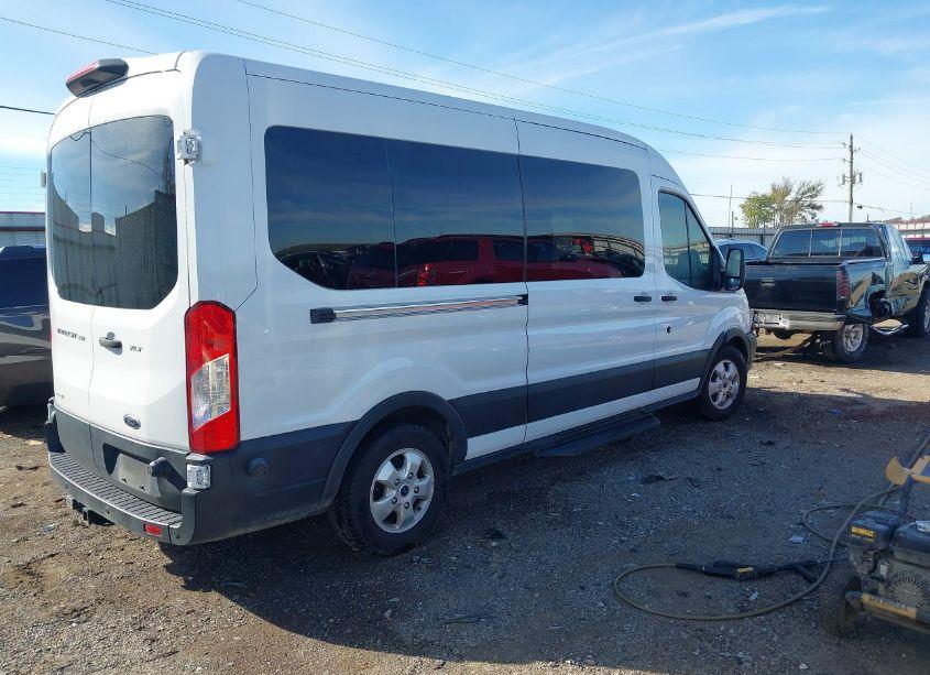 Photo 4 of 2019 Ford Transit-350 XLT (VIN 1FBAX2CG2KKA98903)