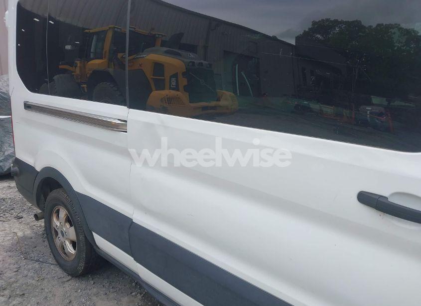 Photo 19 of 2020 Ford Transit-350 PASSENGER VAN XLT (VIN 1FBAX2CG9LKA95093)