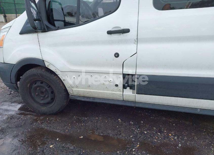 Photo 17 of 2019 Ford Transit-350 XLT (VIN 1FBAX2CM0KKA23414)