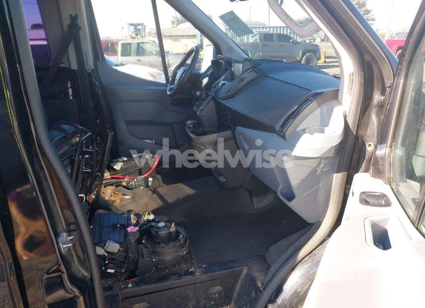 Photo 5 of 2019 Ford Transit-350 XLT (VIN 1FBAX2CM7KKA23457)