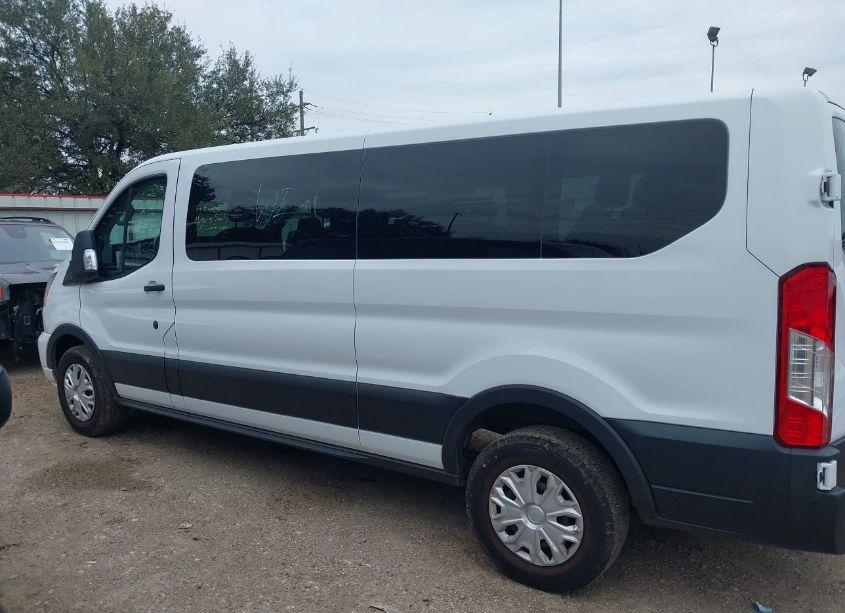 Photo 14 of 2021 Ford Transit PASSENGER WAGON (VIN 1FBAX2Y81MKA50314)