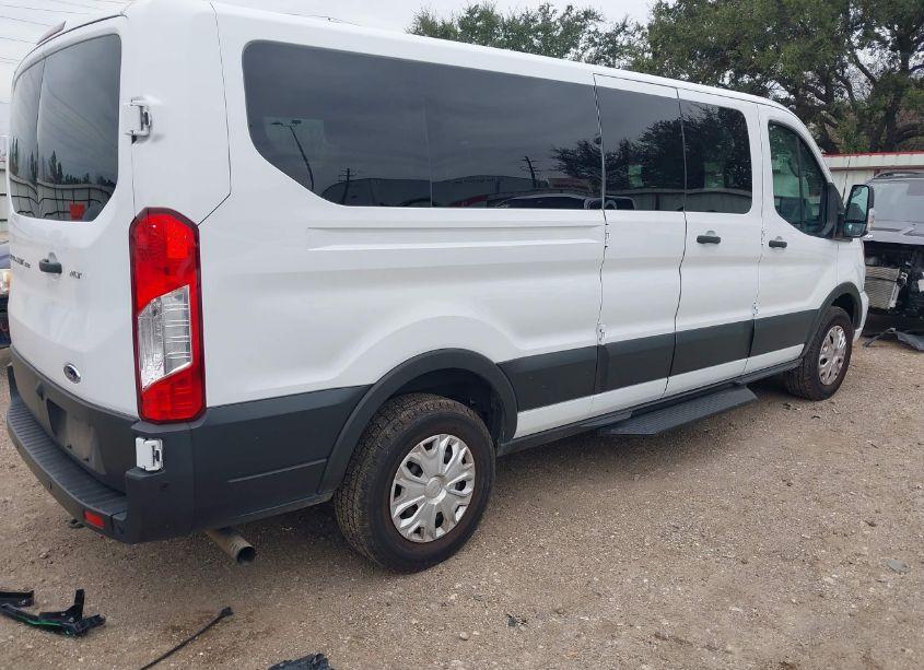 Photo 4 of 2021 Ford Transit PASSENGER WAGON (VIN 1FBAX2Y81MKA50314)