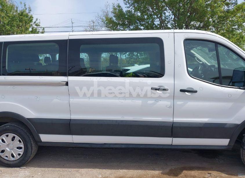 Photo 13 of 2022 Ford Transit-350 PASSENGER VAN XLT (VIN 1FBAX2Y81NKA44210)