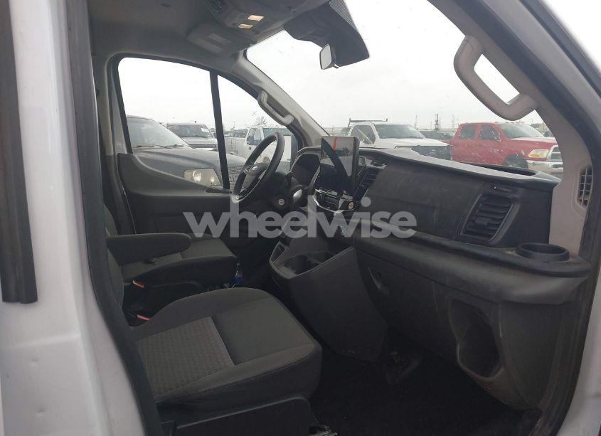 Photo 5 of 2023 Ford Transit-350 PASSENGER VAN XLT (VIN 1FBAX2Y81PKA57414)
