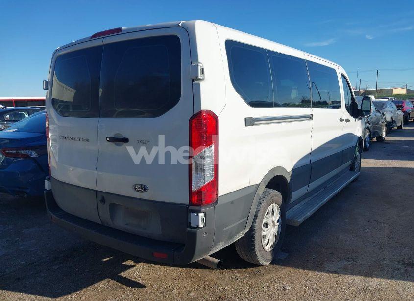 Photo 4 of 2022 Ford Transit-350 PASSENGER VAN XLT (VIN 1FBAX2Y83NKA84160)