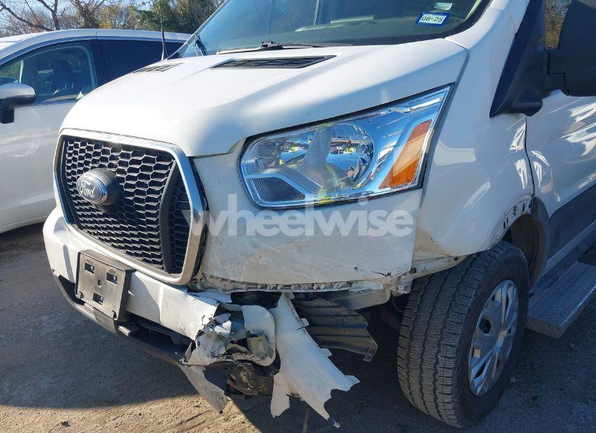 Photo 6 of 2022 Ford Transit-350 PASSENGER VAN XLT (VIN 1FBAX2Y83NKA84160)