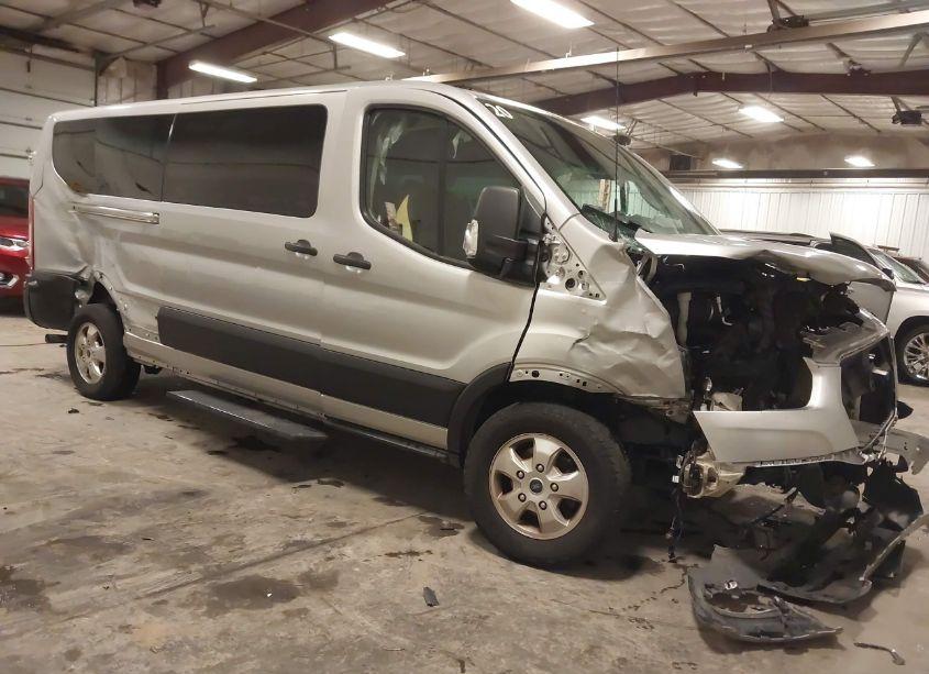 2020 Ford Transit-350 PASSENGER VAN XLT (VIN 1FBAX2Y87LKA26503) main photo