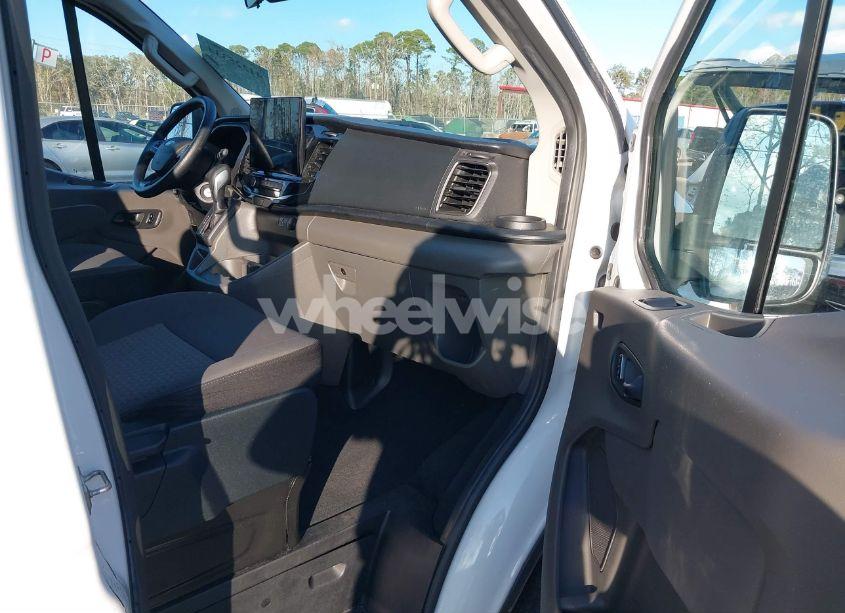 Photo 5 of 2023 Ford Transit-350 PASSENGER VAN XLT (VIN 1FBAX2YG2PKA92227)