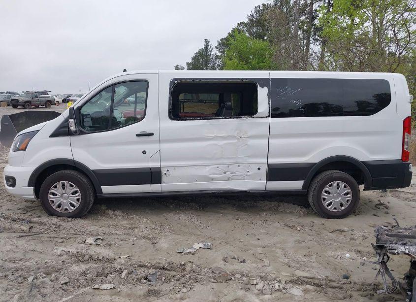 Photo 6 of 2023 Ford Transit-350 PASSENGER VAN XLT (VIN 1FBAX2YG9PKA92225)