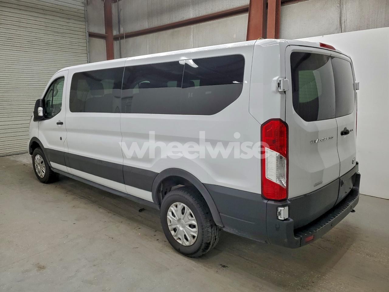 Photo 2 of 2023 FORD TRANSIT T-350 (VIN 1FBAX2YGXPKA94145)