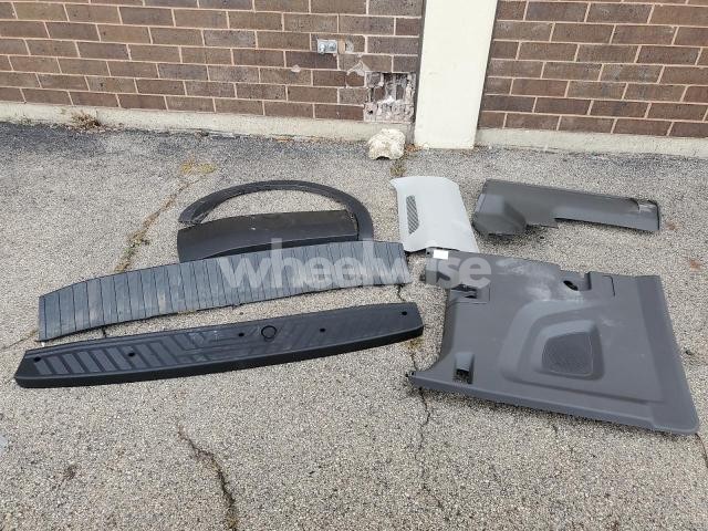 Photo 6 of 2025 FORD TRANSIT T-350 (VIN 1FBAX9CG6SKA07057)