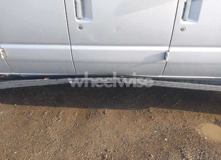 Photo 14 of 1997 Ford Club WAGON XL/XLT (VIN 1FBHE31L1VHA88634)