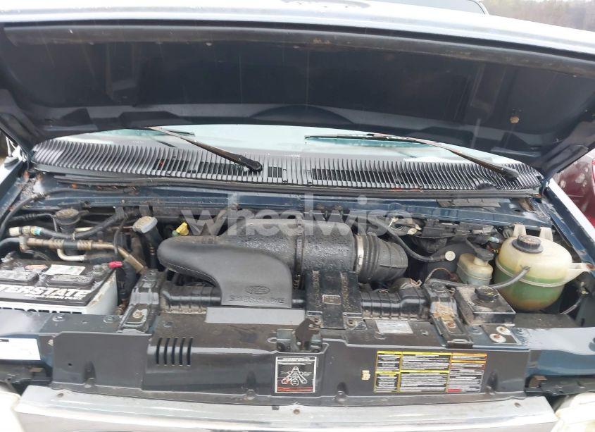 Photo 10 of 1997 Ford Club WAGON XL/XLT (VIN 1FBJS31L0VHA00828)