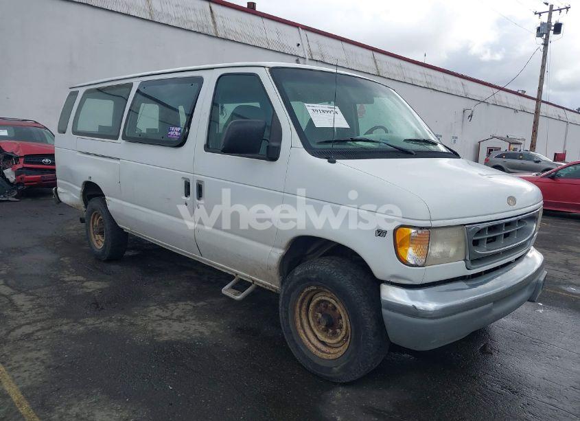 1997 Ford Club WAGON XL/XLT (VIN 1FBJS31L3VHB66356) main photo