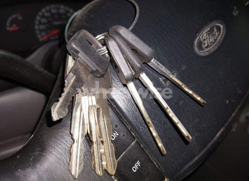 Photo 11 of 1997 Ford Club WAGON XL/XLT (VIN 1FBJS31L6VHB82132)