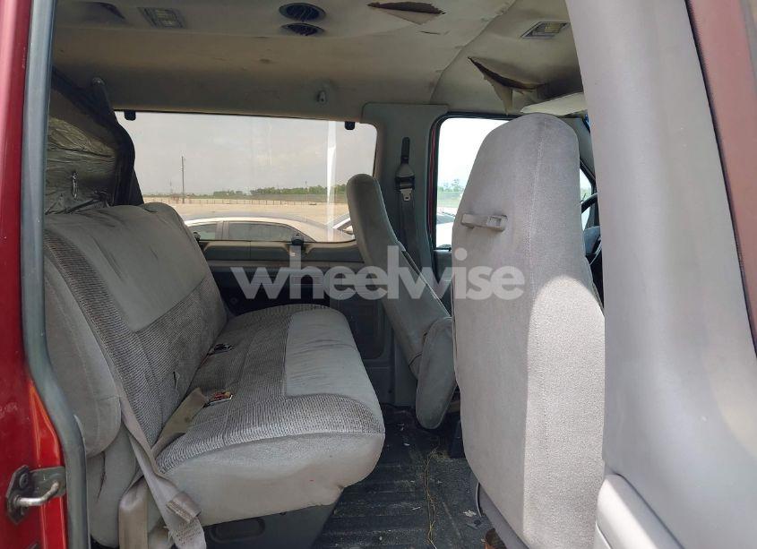 Photo 8 of 1997 Ford Club WAGON XL/XLT (VIN 1FBJS31S7VHA87828)