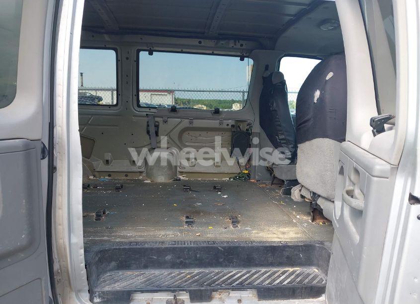 Photo 8 of 2007 Ford E-350 SUPER DUTY XL/XLT (VIN 1FBNE31L07DA62510)