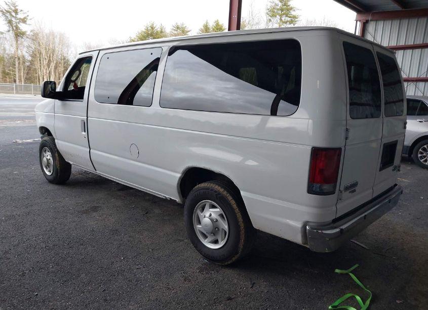 Photo 3 of 2008 Ford E-350 SUPER DUTY XL/XLT (VIN 1FBNE31L18DB31707)