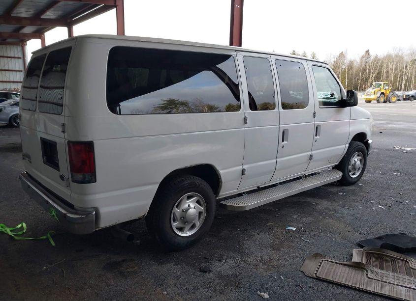 Photo 4 of 2008 Ford E-350 SUPER DUTY XL/XLT (VIN 1FBNE31L18DB31707)