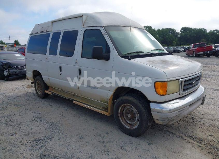 2004 Ford E-350 SUPER DUTY CHATEAU/XL/XLT (VIN 1FBNE31L34HA22488) main photo