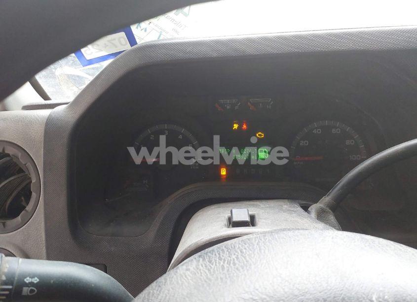 Photo 7 of 2009 Ford E-350 SUPER DUTY XL/XLT (VIN 1FBNE31L49DA56633)