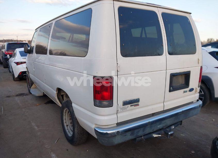 Photo 3 of 2009 Ford E-350 SUPER DUTY XL/XLT (VIN 1FBNE31L49DA64148)