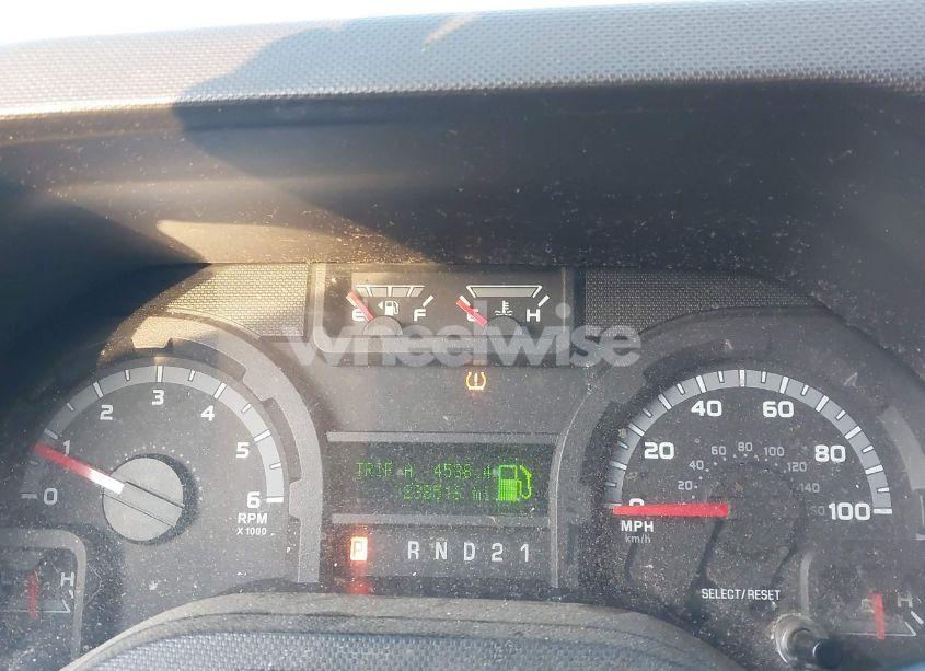 Photo 7 of 2009 Ford E-350 SUPER DUTY XL/XLT (VIN 1FBNE31L49DA64148)