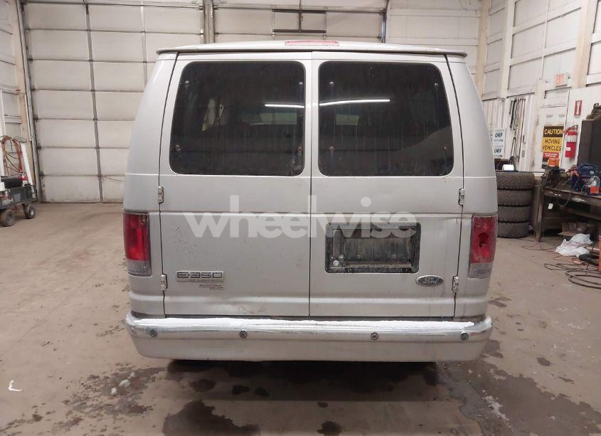 Photo 17 of 2008 Ford E-350 SUPER DUTY XL/XLT (VIN 1FBNE31L78DA28548)