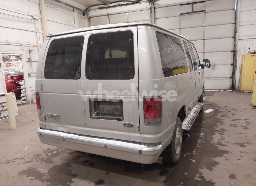 Photo 4 of 2008 Ford E-350 SUPER DUTY XL/XLT (VIN 1FBNE31L78DA28548)