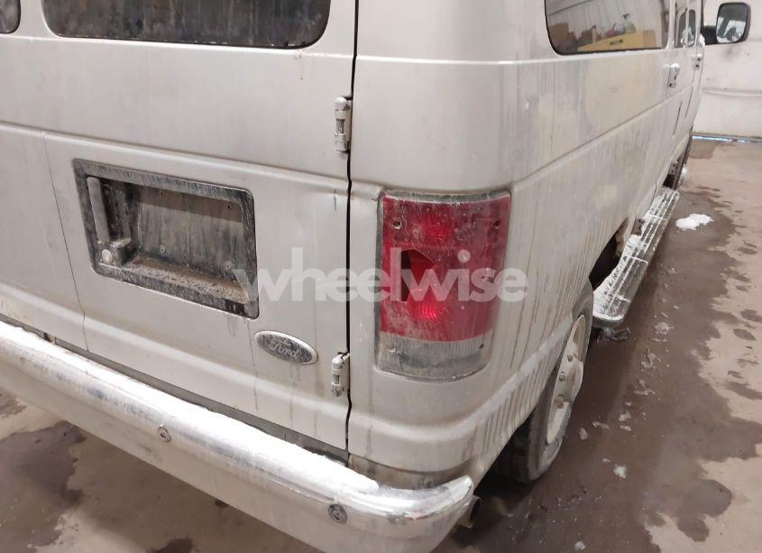 Photo 6 of 2008 Ford E-350 SUPER DUTY XL/XLT (VIN 1FBNE31L78DA28548)