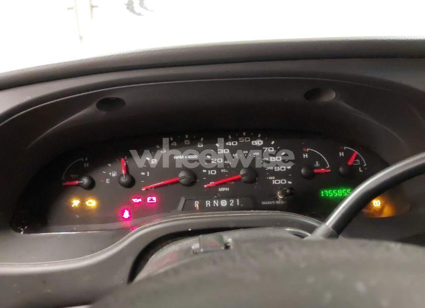 Photo 7 of 2008 Ford E-350 SUPER DUTY XL/XLT (VIN 1FBNE31L78DA28548)