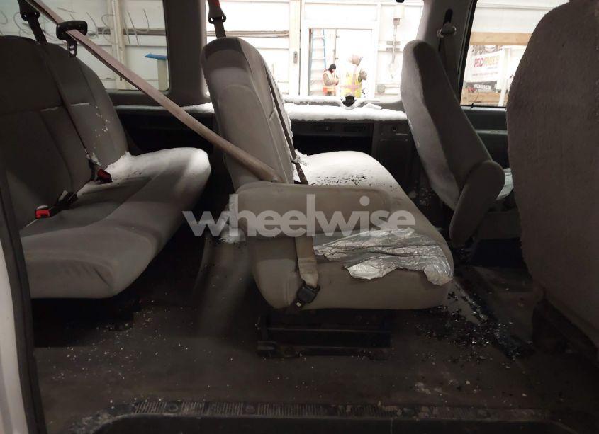 Photo 8 of 2008 Ford E-350 SUPER DUTY XL/XLT (VIN 1FBNE31L78DA28548)