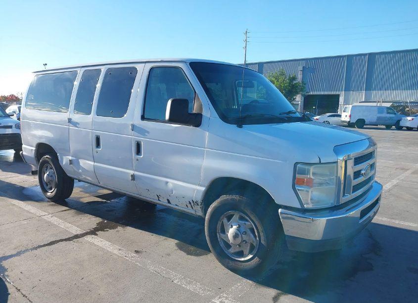 2010 Ford E-350 SUPER DUTY XL/XLT (VIN 1FBNE3BL1ADA12382) main photo