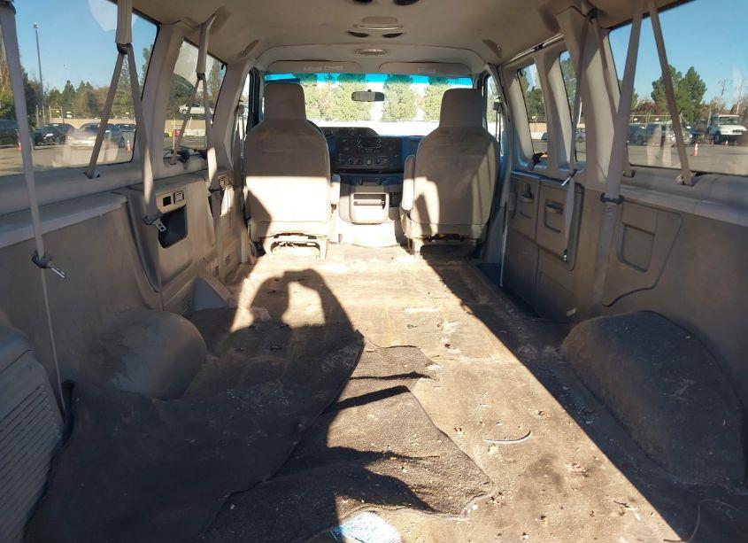 Photo 8 of 2010 Ford E-350 SUPER DUTY XL/XLT (VIN 1FBNE3BL1ADA12382)