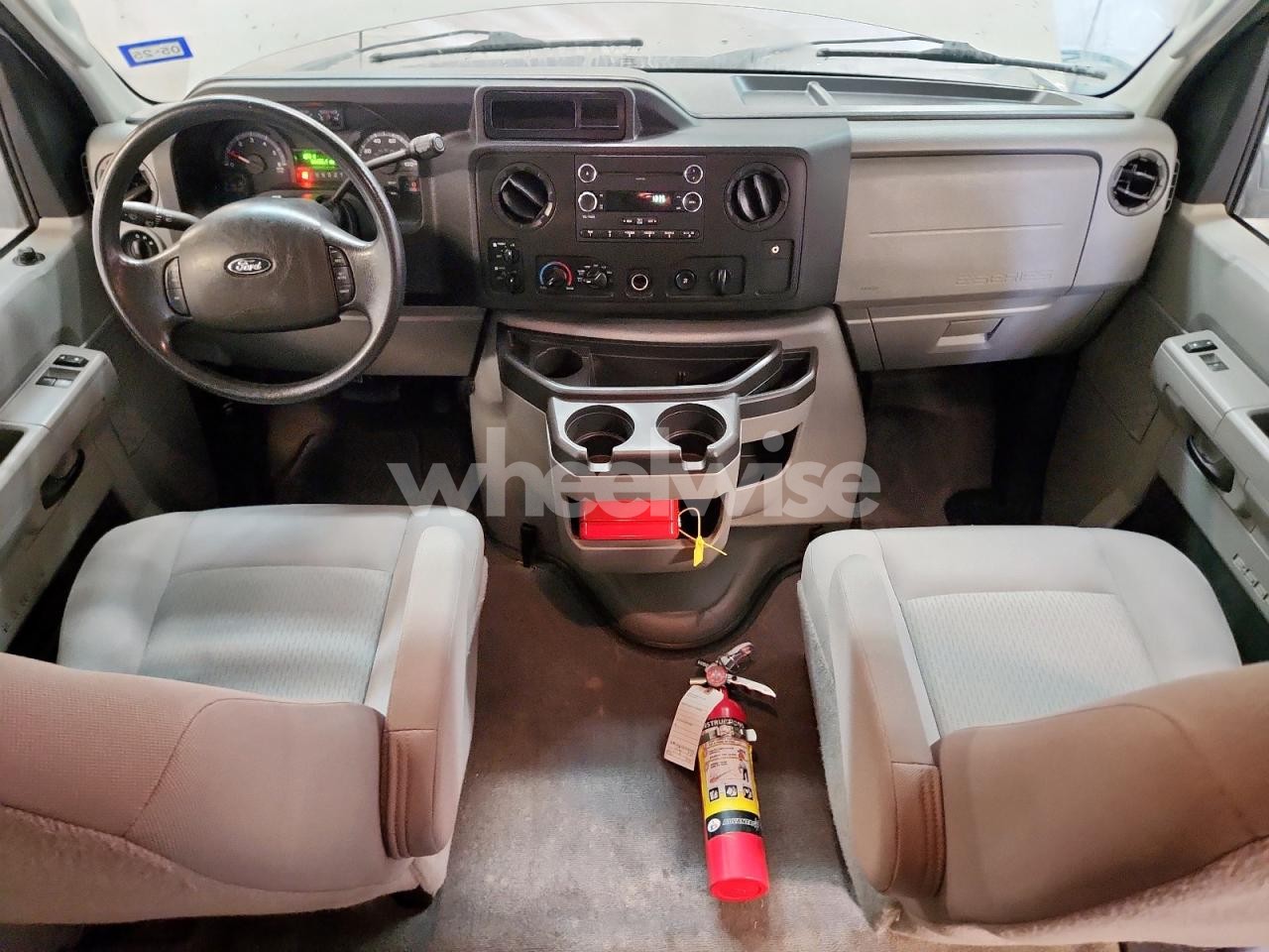 Photo 8 of 2013 FORD ECONOLINE E350 SUPER DUTY WAGON (VIN 1FBNE3BL1DDA48822)