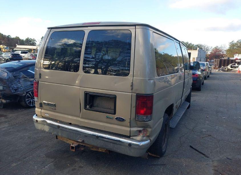 Photo 4 of 2011 Ford E-350 SUPER DUTY XLT (VIN 1FBNE3BL3BDA21957)