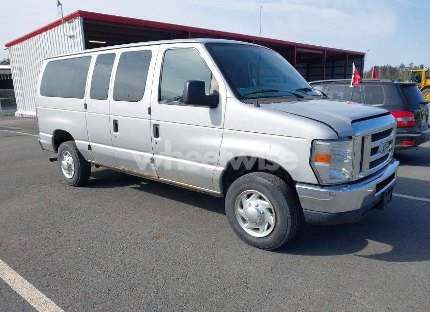 2012 Ford E-350 SUPER DUTY XLT (VIN 1FBNE3BL3CDA32121) main photo