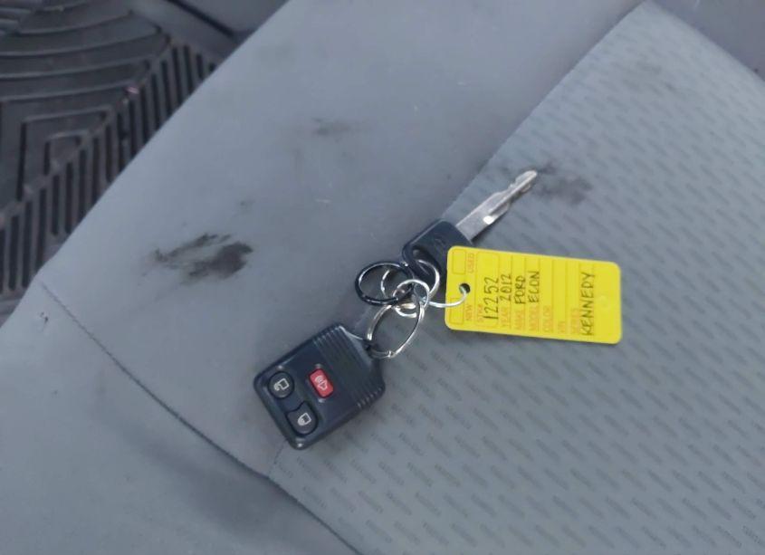 Photo 11 of 2012 Ford E-350 SUPER DUTY XLT (VIN 1FBNE3BL3CDA77348)